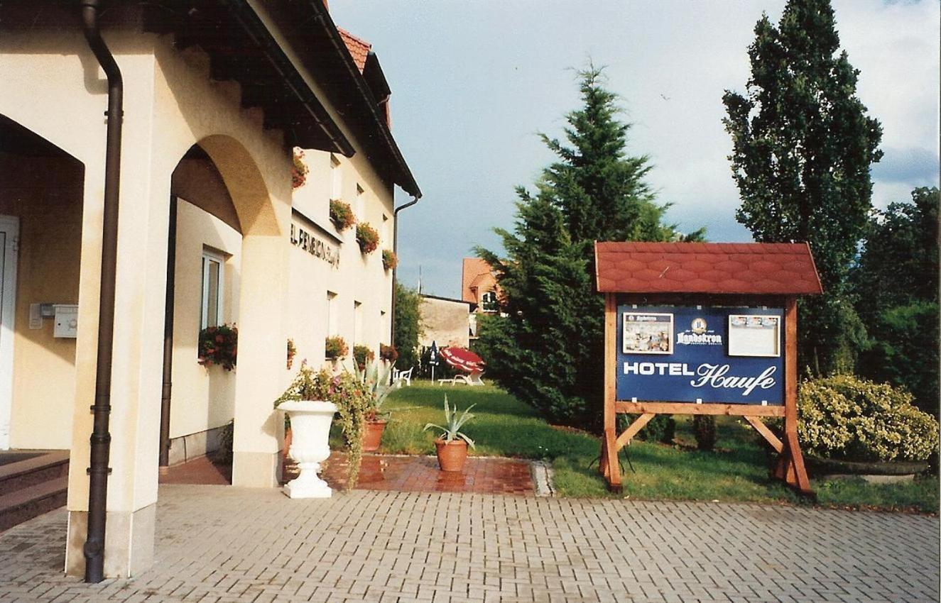 Hotel Haufe Forst  Buitenkant foto