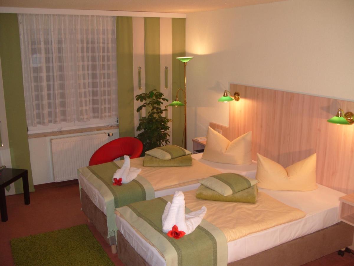 Hotel Haufe Forst  Buitenkant foto